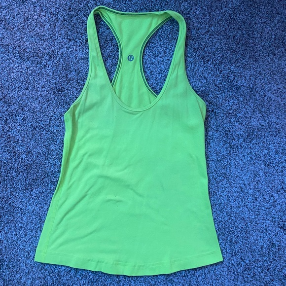 cropped lulu tank yellow racer back size 4 - Picture 1 of 2